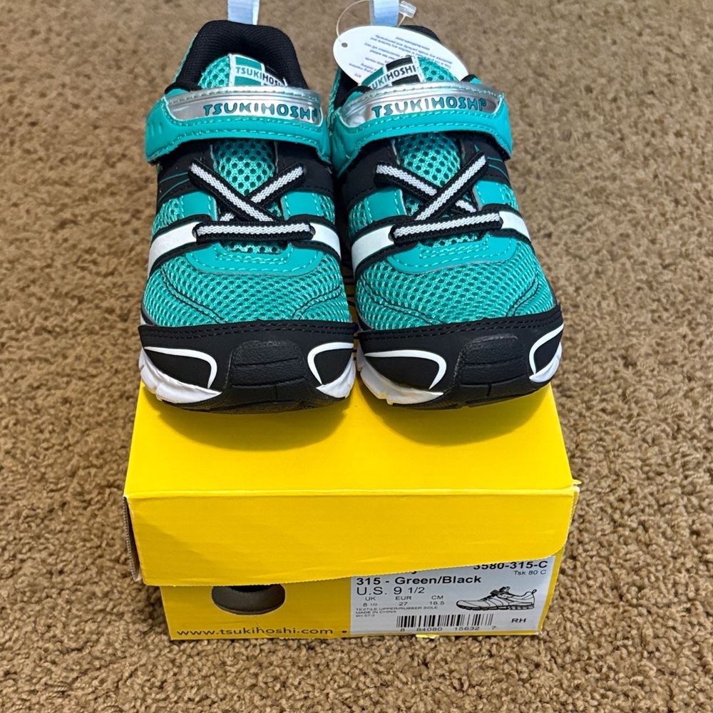 Tsukihoshi Vibrant Teal and Black Kids Sneakers